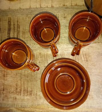 6x Pruszkow koffiekopjes aardewerk retro vintage beschikbaar voor biedingen