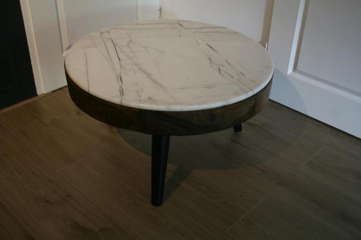 Japandi salontafel van marmer, Huis en Inrichting, Tafels | Salontafels, Zo goed als nieuw, Minder dan 50 cm, 50 tot 100 cm, 50 tot 100 cm