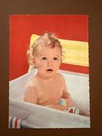 Oude Ansichtkaart - Baby in Bad, Verzamelen, Ansichtkaarten | Buitenland, Ophalen of Verzenden, 1960 tot 1980, Ongelopen, België en Luxemburg