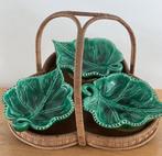 Barbotine set van 3 keramische schaaltjes in mand, Huis en Inrichting, Keramiek, Ophalen of Verzenden, Overige stijlen, Schaal of Schalen