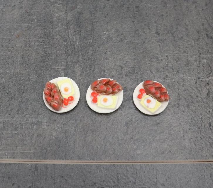 Bordje ontbijt dadels, aardbei ei miniatuur nieuw 1:12 - 1st, Verzamelen, Poppenhuizen en Toebehoren, Nieuw, Decoratie, Ophalen of Verzenden