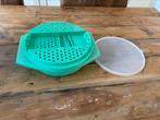 Tupperware retro rasp met opvangkom, Huis en Inrichting, Keuken | Tupperware, Ophalen of Verzenden, Groen