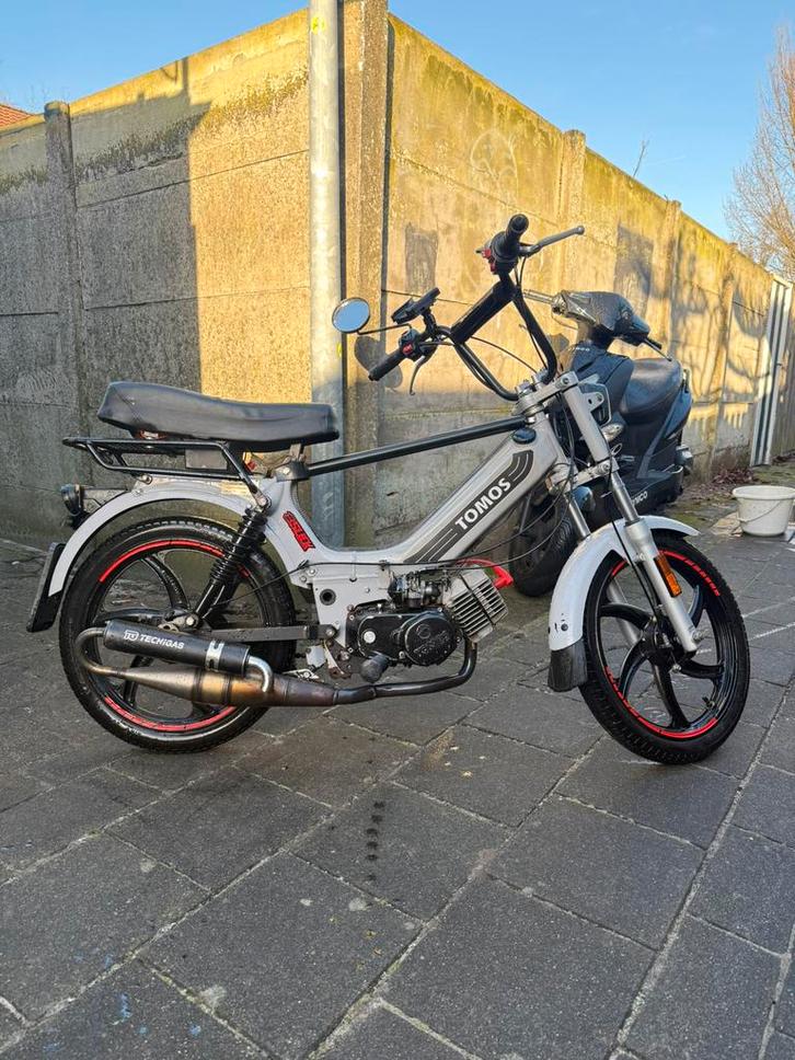 Tomos Luxe E-Start 2016 (Geel kenteken), Fietsen en Brommers, Brommers | Tomos, Gebruikt, Overige modellen, Maximaal 45 km/u, Ophalen