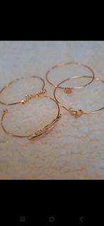 Goudkleurige Armbanden Set - Nieuw, Nieuw, Ophalen of Verzenden, Goud, Met strass