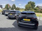 Toyota Yaris Cross 1.5 HYBRID 130PK STUUR+STOELVERWARMING PD, Gebruikt, 750 kg, Met garantie (alle), Zwart
