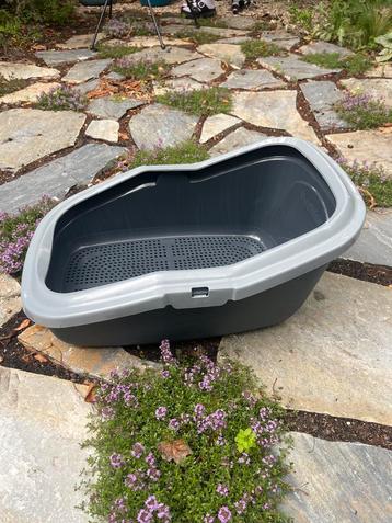 PeeWee open kattenbak beschikbaar voor biedingen