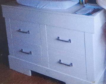 Bopita commode en ledikant whitewash beschikbaar voor biedingen