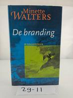 De branding - Minette Walters, Boeken, Ophalen of Verzenden, Gelezen, Minette Walters