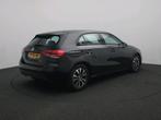 Mercedes-Benz A-Klasse 180 Ledkoplampen | Volledig digitaal, 136 pk, 4 cilinders, Leder en Stof, Zwart
