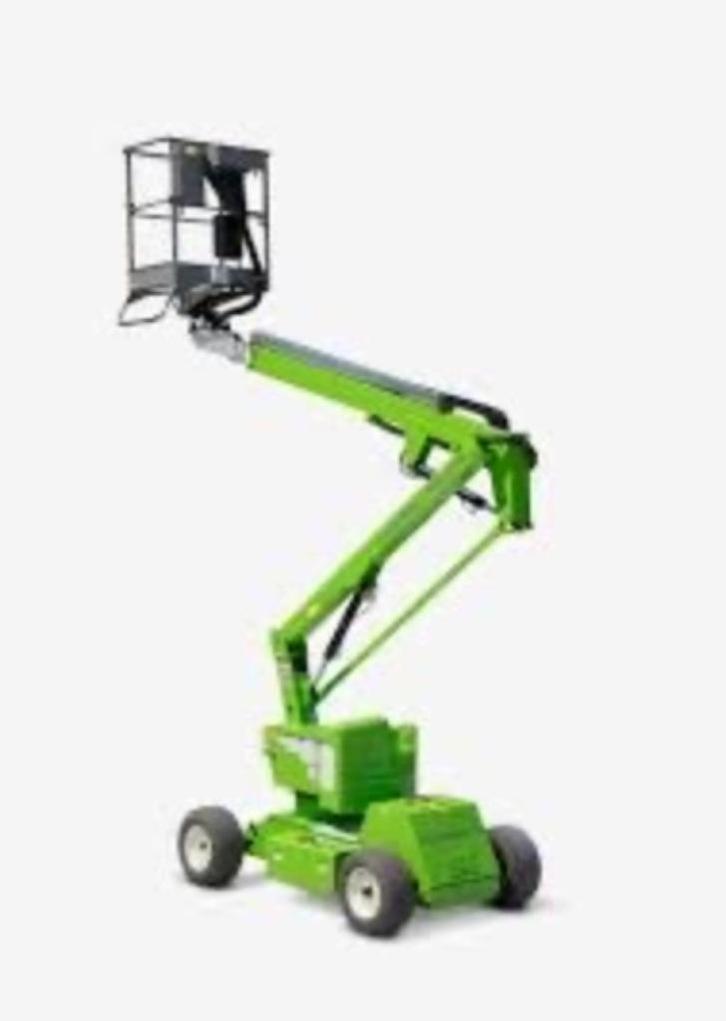 Hoogwerkers te huur / huren, Zakelijke goederen, Machines en Bouw | Liften, Steigers en Ladders, Ophalen of Verzenden