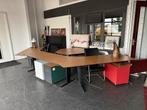 Mooi bureau met voeding 230V, Ophalen, Gebruikt, Bureau