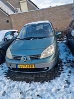 Renault Grand Scenic 1.6 16V 83KW Autbas 2004 Groen, Auto's, Voorwielaandrijving, Stof, 4 cilinders, 7 stoelen