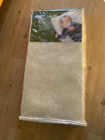 Babymatras (60 x 120 cm) beschikbaar voor biedingen