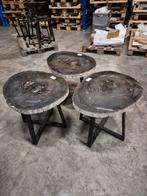 Set van 3 versteend hout salontafels, Verzamelen, Mineralen en Fossielen, Ophalen