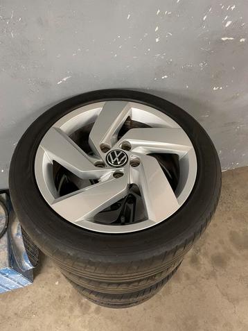 4x Volkswagen Golf 8 velgen 17 inch – Geen beschadigingen! beschikbaar voor biedingen