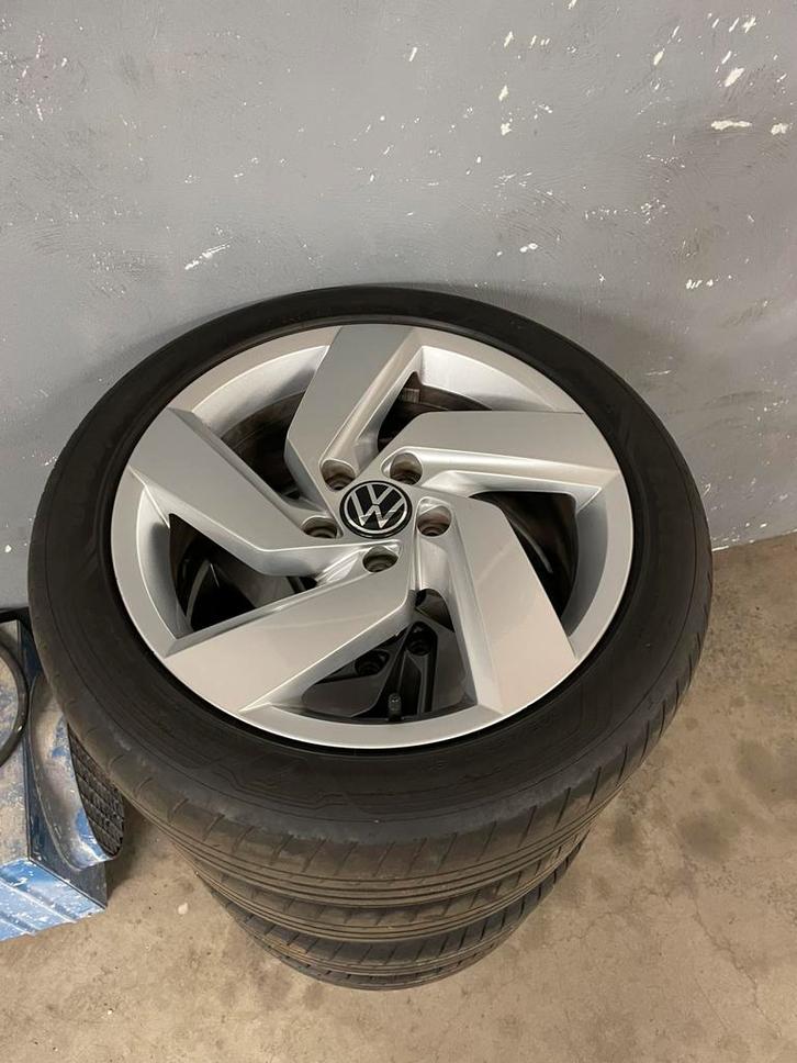 4x Volkswagen Golf 8 velgen 17 inch – Geen beschadigingen!, Auto-onderdelen, Banden en Velgen, Velg(en), Zomerbanden, 17 inch