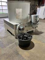 Briketpers Prodeco E60, Ophalen