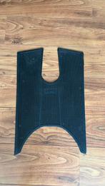 Piaggio SKR rubber mat voetenmatje NIEUW treeplank matje, Ophalen of Verzenden