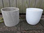 2 Betonnen Potten - Goede Staat - Alleen Ophalen, Tuin en Terras, Rond, Tuin, Zo goed als nieuw, Beton