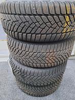 Winterband 215x55R16, Auto diversen, Autosport-onderdelen, Gebruikt, Ophalen