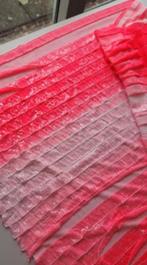 Stof roze ruches 2,5 & 3,5 meter, Hobby en Vrije tijd, Stoffen en Lappen, Ophalen, Overige materialen, 120 cm of meer, Roze