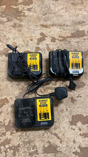 Acculader DeWalt geschikt voor 10.8V, 14.4V en 18V beschikbaar voor biedingen