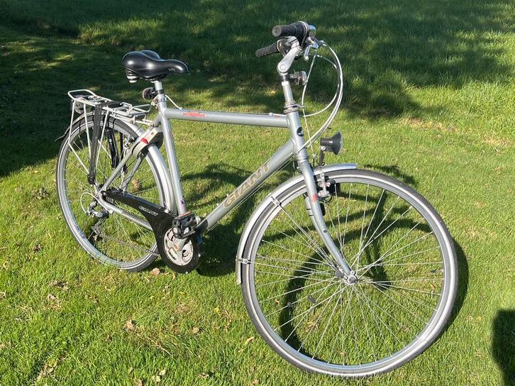 Giant Town Melbourne herenfiets - 57cm - 21 versnellingen., Fietsen en Brommers, Fietsen | Heren | Herenfietsen, Gebruikt, Giant