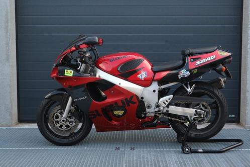 Suzuki GSXR600 Srad A2 op kenteken!!!, Motoren, Motoren | Suzuki, Particulier, Super Sport, meer dan 35 kW, 4 cilinders, Minimaal motorrijbewijs A2