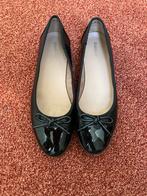 Prachtige zwarte lak dames schoenen maat 41, Kleding | Dames, Schoenen, Ophalen of Verzenden, Instappers, Zo goed als nieuw, Graceland