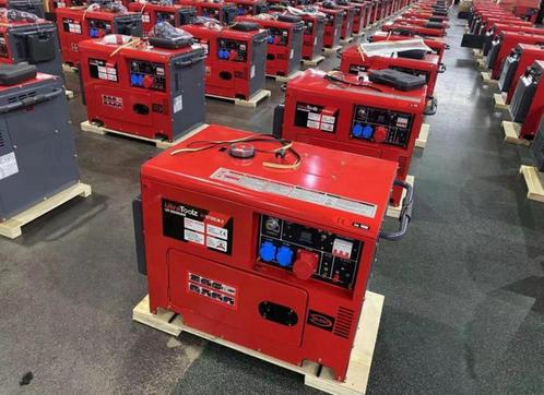 Benzine & Diesel generator Aggregaat 5.4/5.2/3.3 kVA 230/220, Doe-het-zelf en Verbouw, Aggregaten, Nieuw, Dieselolie, 5 tot 10 kVA