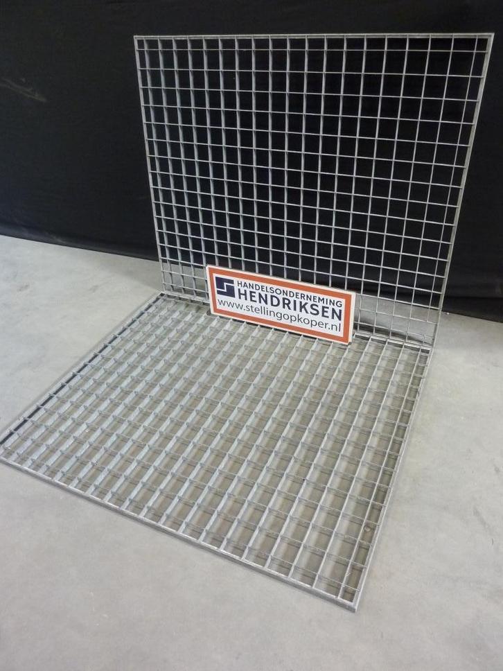 Verzinkt rooster / persrooster / stellingrooster 110x130cm, Doe-het-zelf en Verbouw, Metalen, Gebruikt, IJzer, Ophalen