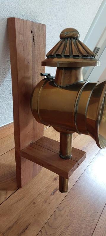 Oude Koperen Koetslamp in Uitstekende Staat beschikbaar voor biedingen