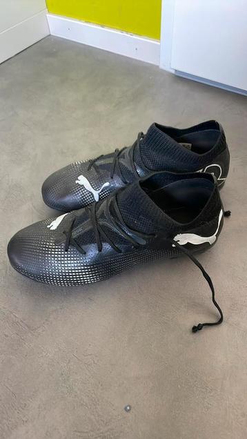 Puma voetbalschoenen maat 35 beschikbaar voor biedingen