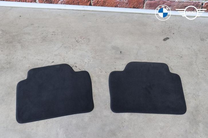 BMW 3 Serie F30 F31 Vloermatten achter Nieuw in plastic, Auto-onderdelen, Interieur en Bekleding, Gebruikt, Ophalen of Verzenden