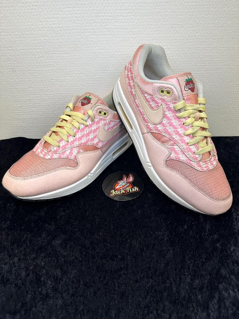Nike air Max 1 Strawberry Lemonade - size 45, Overige kleuren, Nike, Ophalen of Verzenden, Sneakers of Gympen