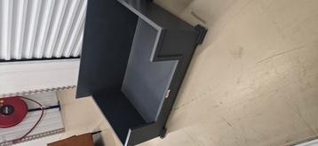 Stevige luxe hondenmand groot 102 cm /71.5 diepte 33 cm beschikbaar voor biedingen