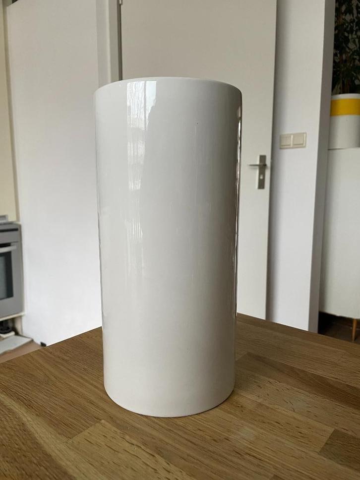 Keramieken vaas, wit, ca 28 cm hoog, diameter ca 12,5 cm, Huis en Inrichting, Woonaccessoires | Vazen, Zo goed als nieuw, Wit