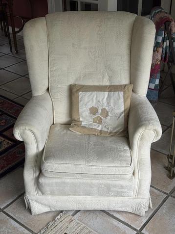 Fauteuil wit (78 (b)x76 (d)x 84(h) beschikbaar voor biedingen
