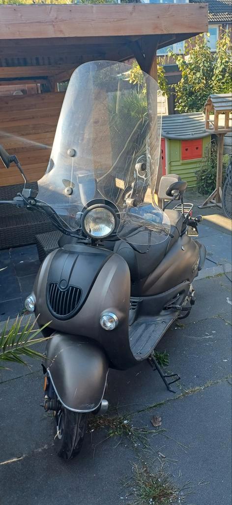 La souris futura 2021, Fietsen en Brommers, Snorfietsen en Snorscooters, Gebruikt, Overige merken, Benzine, Ophalen of Verzenden