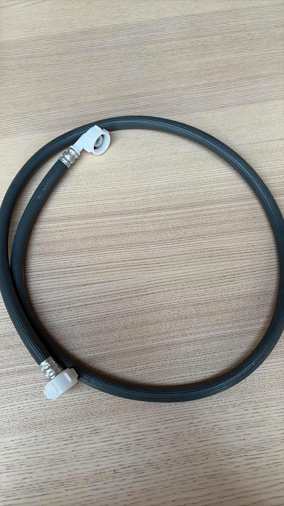 Aanvoerslang 150cm Wasmachine, Doe-het-zelf en Verbouw, Buizen en Afvoer, Zo goed als nieuw, Afvoer, Rvs, Minder dan 2 meter, 80 mm of meer