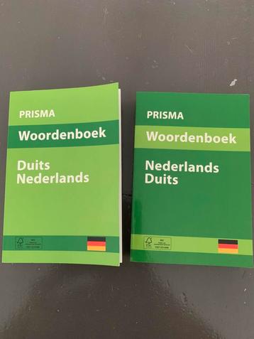 Woordenboeken NEDERLANDS-DUITS EN DAUIYS/NEDERLANDS beschikbaar voor biedingen