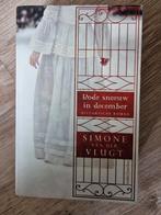 Simone van der Vlugt - Rode sneeuw in december, Boeken, Simone van der Vlugt, Zo goed als nieuw, Ophalen