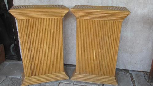 Set bijzondere vintage bamboe zuilen piedestal plantentafel, Huis en Inrichting, Woonaccessoires | Zuilen en Pilaren, Gebruikt