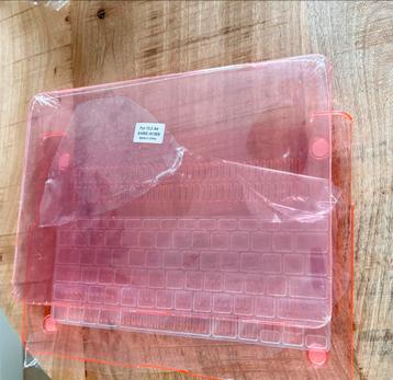Macbook cover beschikbaar voor biedingen