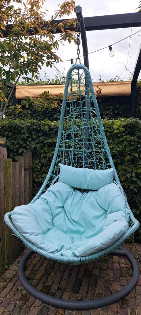 Mintgroene Hangstoel / Eggchair Intratuin, Tuin en Terras, Tuinstoelen, Gebruikt, Wicker, Ophalen