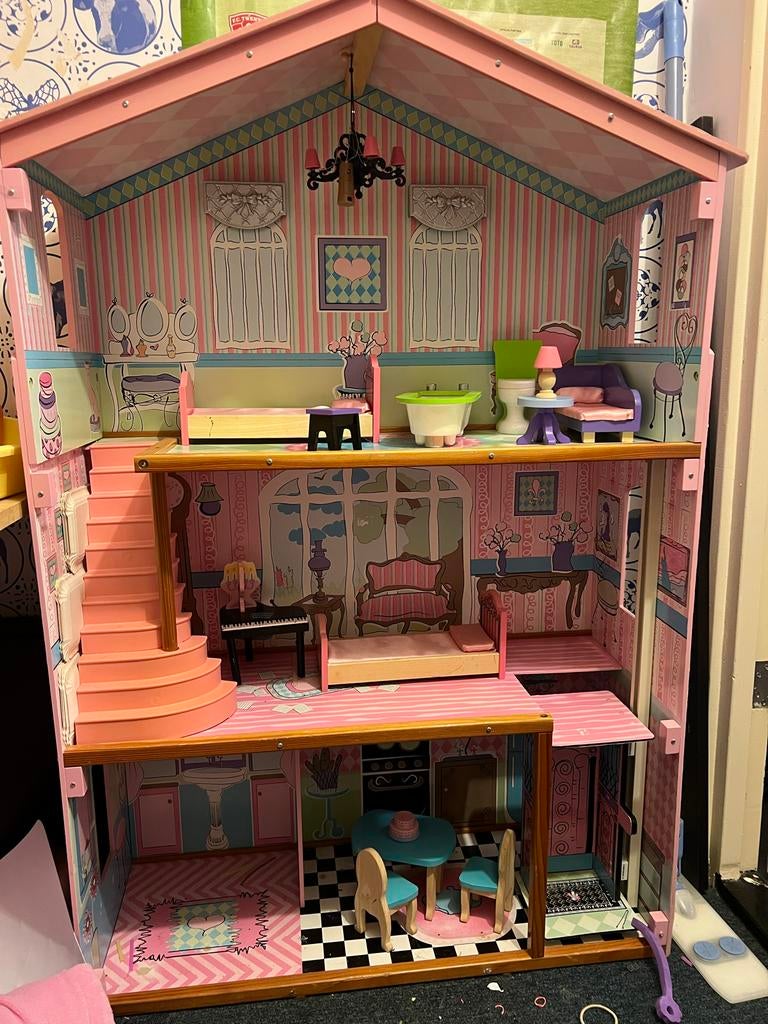 Leuk Barbiehuis met Meubels, Kinderen en Baby's, Speelgoed | Poppenhuizen, Ophalen, Gebruikt, Poppenhuis