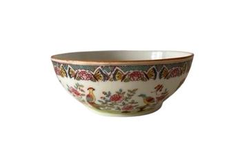 Chinese kom beschikbaar voor biedingen