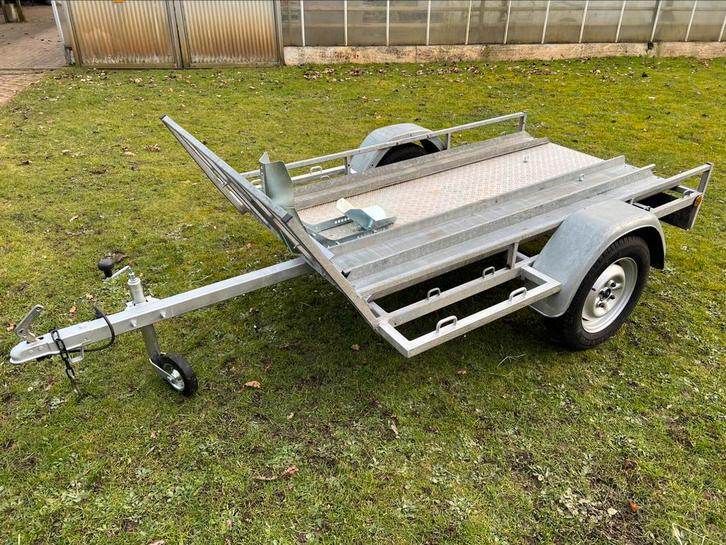 Motoraanhanger 4x huur motortrailer motor aanhanger trailer, Diensten en Vakmensen, Verhuur | Auto en Motor, Aanhangwagen