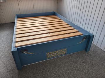 Grenen bedframe