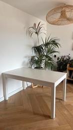 Uitschuifbare eettafel + 4 ikea stoelen, Huis en Inrichting, Tafels | Eettafels, Gebruikt, 100 tot 150 cm, Vijf personen of meer